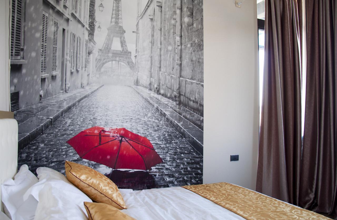 Top Boutique Hotel（首席精品酒店） Tbilisi ภายนอก รูปภาพ