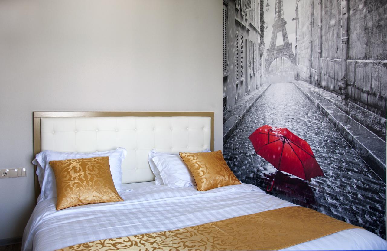 Top Boutique Hotel（首席精品酒店） Tbilisi ภายนอก รูปภาพ