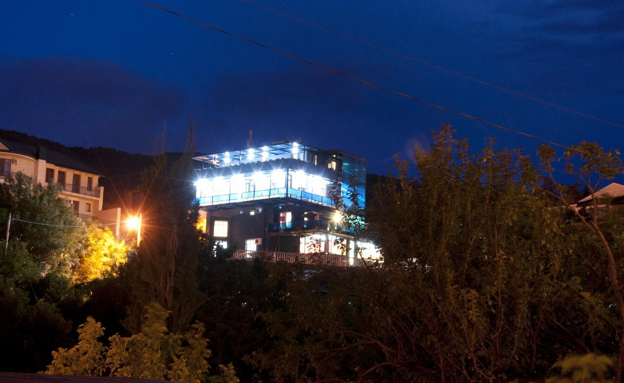 Top Boutique Hotel（首席精品酒店） Tbilisi ภายนอก รูปภาพ