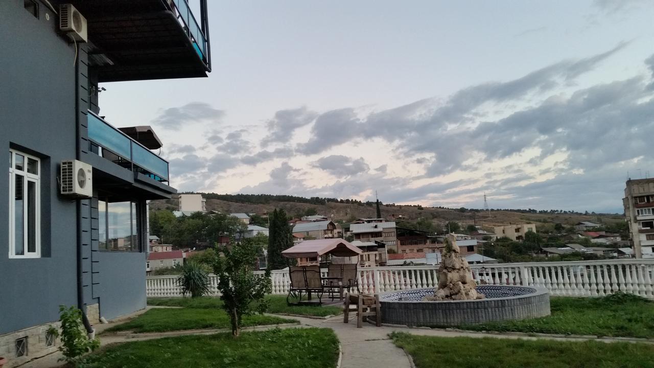Top Boutique Hotel（首席精品酒店） Tbilisi ภายนอก รูปภาพ