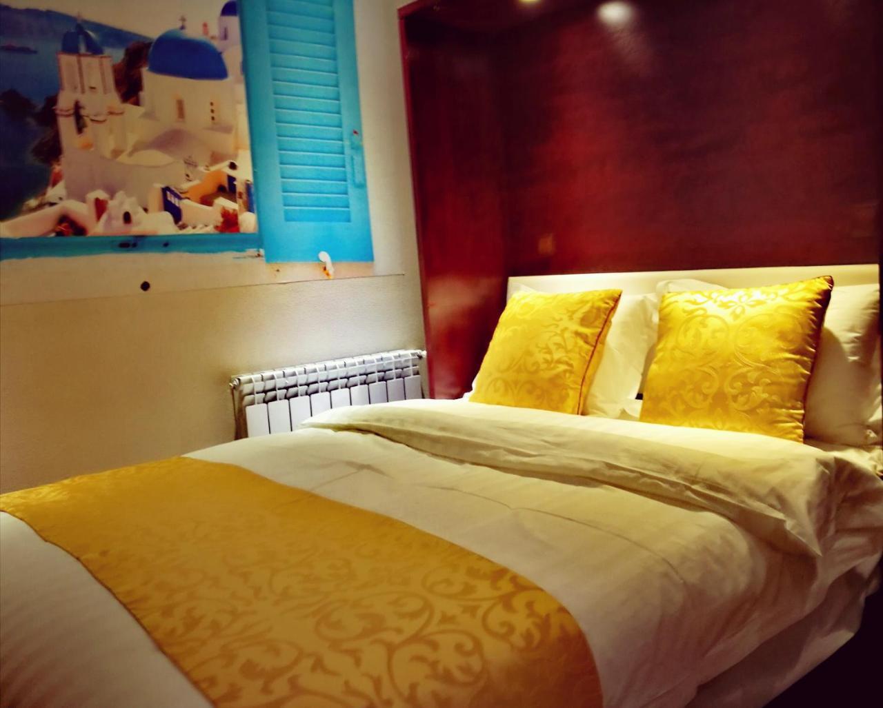 Top Boutique Hotel（首席精品酒店） Tbilisi ภายนอก รูปภาพ